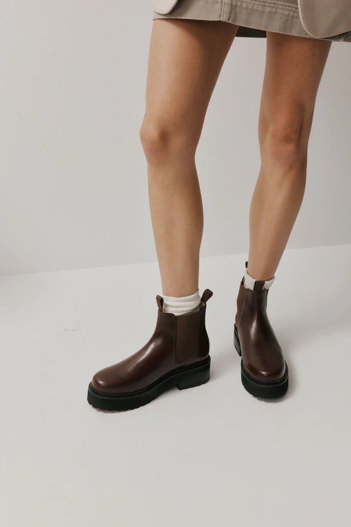 Chaos & Harmony Queens Boot