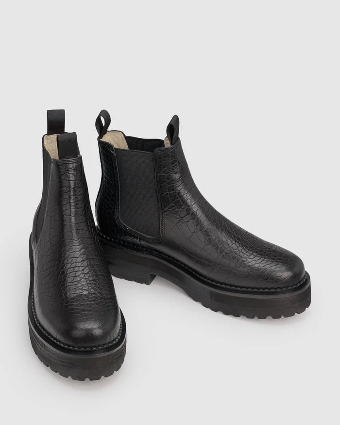 Chaos & Harmony Queens Boot