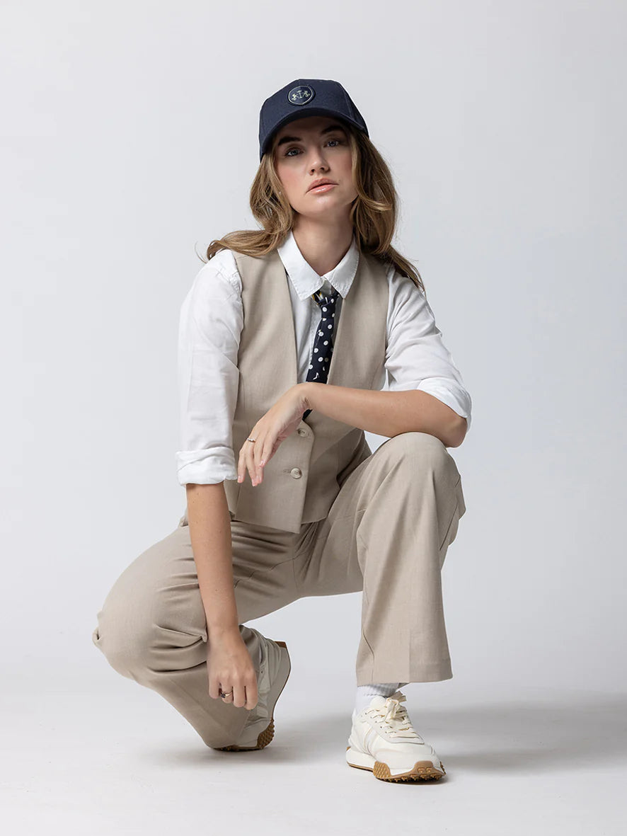 Dark Hampton Portofino Silk Twilly