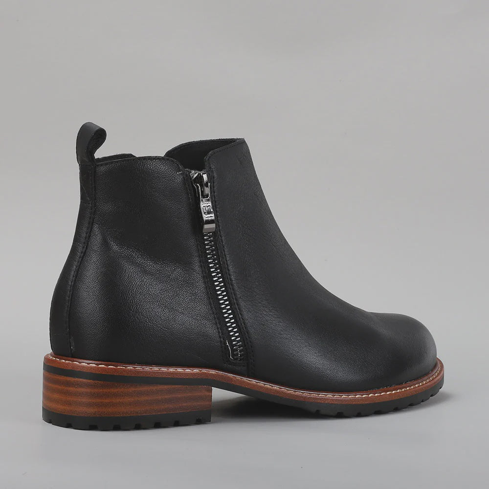 Le Sansa Fig (Black)