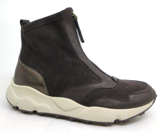 Django & Juliette Jennsen