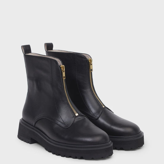 MW by Kathryn Wilson - Austin Boot