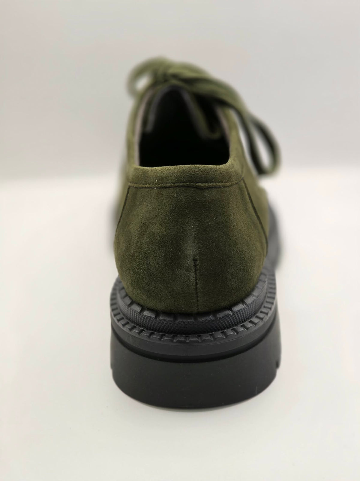 Piatellos Pitillos 10800 – If the Shoe Fits