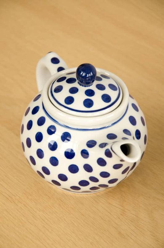 Polish Teapot White/Blue Spot